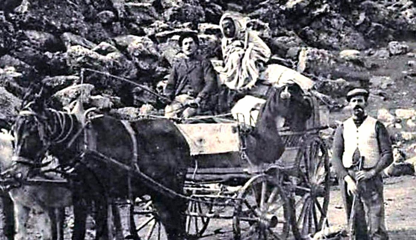 1539- Sidi-Aissa - Frontiere2 Algero-Marocaine - Voiture Benichou.jpg